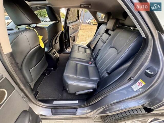 Серый Лексус РХ, объемом двигателя 3.46 л и пробегом 79 тыс. км за 35900 $, фото 70 на Automoto.ua