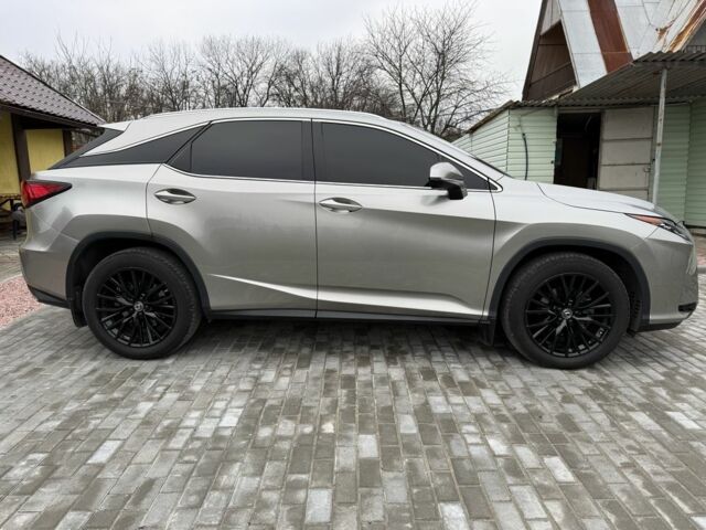 Серый Лексус РХ, объемом двигателя 2 л и пробегом 78 тыс. км за 38500 $, фото 1 на Automoto.ua