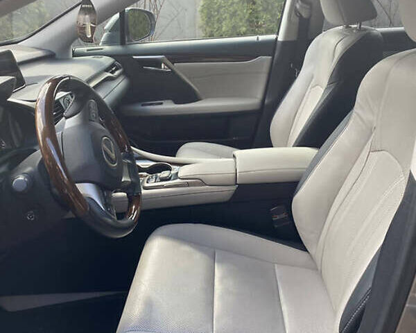 Сірий Лексус РХ, об'ємом двигуна 3.46 л та пробігом 55 тис. км за 44590 $, фото 5 на Automoto.ua