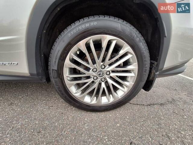 Сірий Лексус РХ, об'ємом двигуна 3.46 л та пробігом 104 тис. км за 47500 $, фото 13 на Automoto.ua