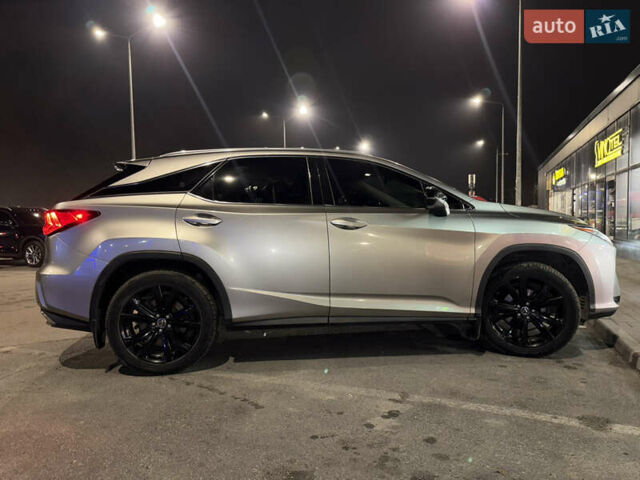 Серый Лексус РХ, объемом двигателя 3.3 л и пробегом 130 тыс. км за 32500 $, фото 4 на Automoto.ua
