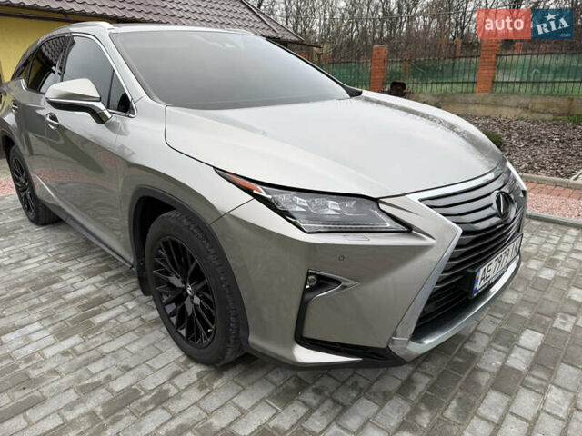 Серый Лексус РХ, объемом двигателя 2 л и пробегом 76 тыс. км за 38900 $, фото 2 на Automoto.ua