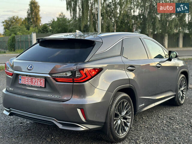 Лексус РХ 2019 в Луцке на Automoto.ua Серый Лексус РХ, объемом двигателя 3.46 л и пробегом 59 тыс. км за 53000 $, фото 4 на Automoto.ua