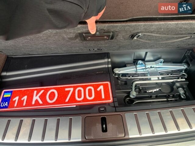 Серый Лексус РХ, объемом двигателя 3.46 л и пробегом 200 тыс. км за 35905 $, фото 35 на Automoto.ua