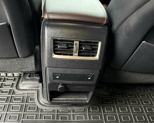 Серый Лексус РХ, объемом двигателя 2 л и пробегом 76 тыс. км за 38900 $, фото 15 на Automoto.ua