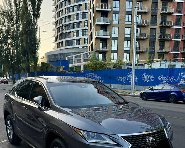 Серый Лексус РХ, объемом двигателя 3.46 л и пробегом 45 тыс. км за 37000 $, фото 1 на Automoto.ua