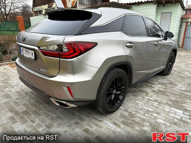 Сірий Лексус РХ, об'ємом двигуна 2 л та пробігом 77 тис. км за 38900 $, фото 4 на Automoto.ua
