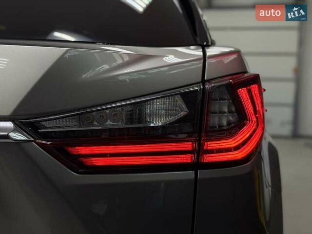 Лексус РХ 2019 у Тернополі на Automoto.ua Сірий Лексус РХ, об'ємом двигуна 2 л та пробігом 61 тис. км за 39900 $, фото 23 на Automoto.ua