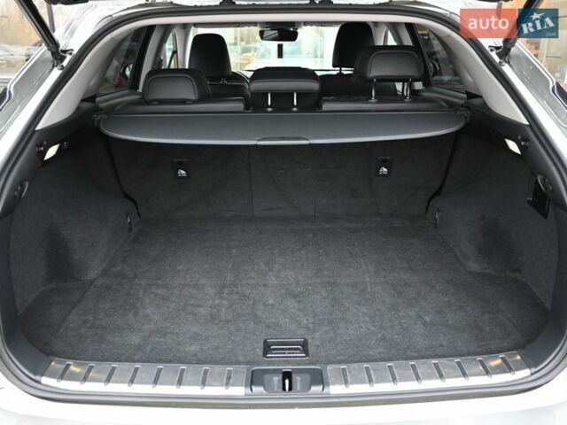 Сірий Лексус РХ, об'ємом двигуна 2 л та пробігом 72 тис. км за 37783 $, фото 9 на Automoto.ua