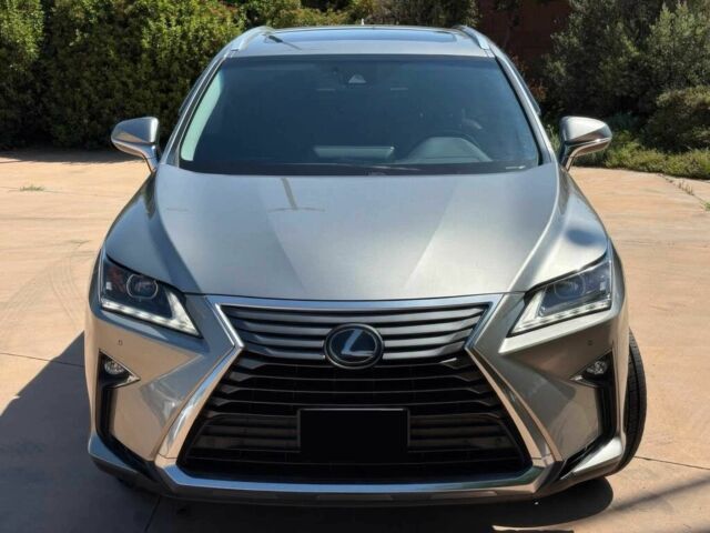 Сірий Лексус РХ, об'ємом двигуна 3.5 л та пробігом 37 тис. км за 28000 $, фото 1 на Automoto.ua
