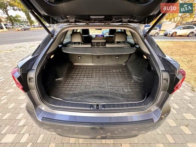 Серый Лексус РХ, объемом двигателя 3.46 л и пробегом 79 тыс. км за 35900 $, фото 82 на Automoto.ua