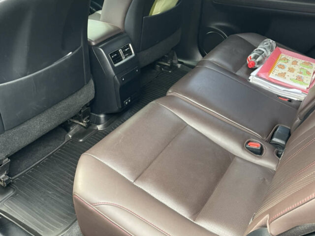 Сірий Лексус РХ, об'ємом двигуна 2 л та пробігом 129 тис. км за 43500 $, фото 6 на Automoto.ua