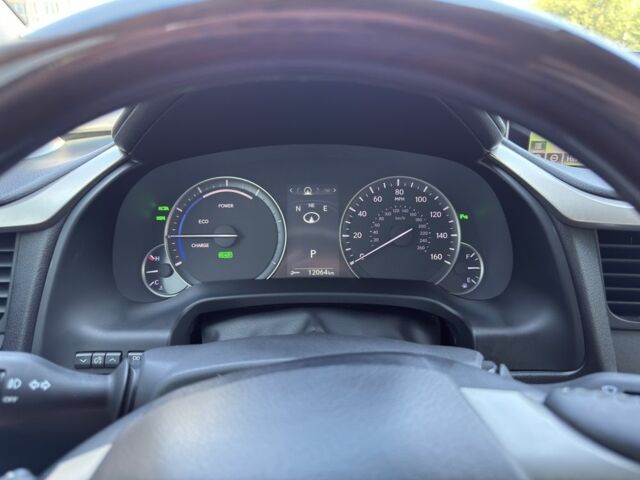 Серый Лексус РХ, объемом двигателя 3.5 л и пробегом 47 тыс. км за 42500 $, фото 19 на Automoto.ua