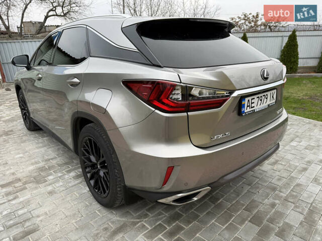 Серый Лексус РХ, объемом двигателя 2 л и пробегом 76 тыс. км за 38900 $, фото 6 на Automoto.ua