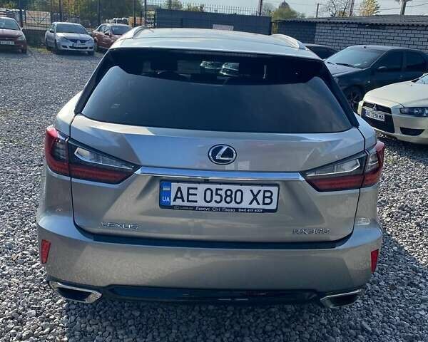 Лексус РХ 2019 у Дніпро (Дніпропетровську) на Automoto.ua Сірий Лексус РХ, об'ємом двигуна 2 л та пробігом 142 тис. км за 33000 $, фото 2 на Automoto.ua