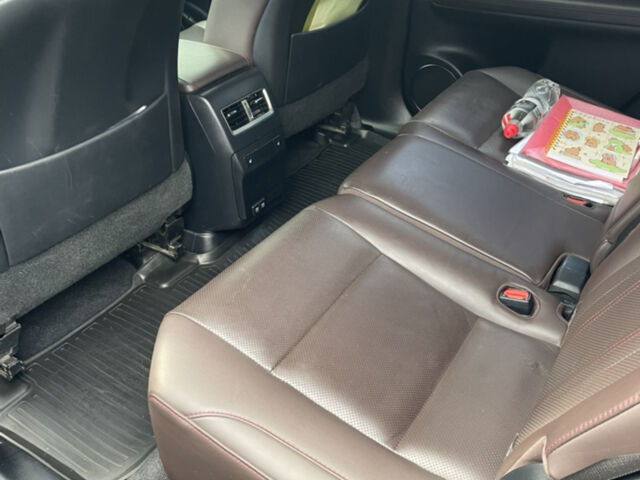 Сірий Лексус РХ, об'ємом двигуна 2 л та пробігом 129 тис. км за 43500 $, фото 6 на Automoto.ua