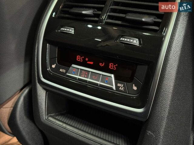 Серый Лексус РХ, объемом двигателя 2 л и пробегом 110 тыс. км за 39500 $, фото 16 на Automoto.ua
