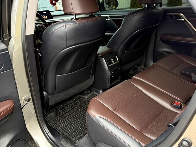 Сірий Лексус РХ, об'ємом двигуна 2 л та пробігом 77 тис. км за 38900 $, фото 11 на Automoto.ua