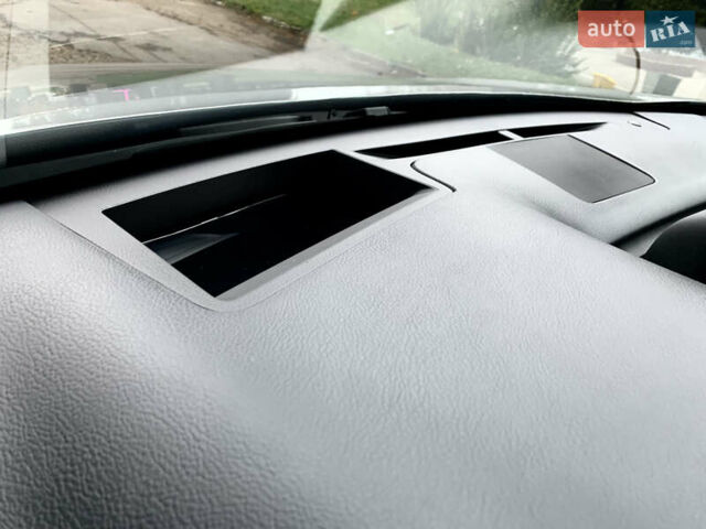 Лексус РХ 2019 у Рівному на Automoto.ua Сірий Лексус РХ, об'ємом двигуна 3.46 л та пробігом 62 тис. км за 38500 $, фото 31 на Automoto.ua