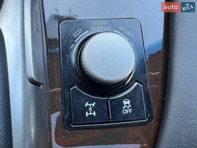 Сірий Лексус РХ, об'ємом двигуна 3.46 л та пробігом 117 тис. км за 31990 $, фото 22 на Automoto.ua