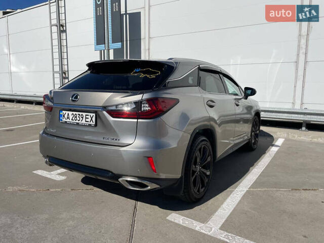 Серый Лексус РХ, объемом двигателя 2 л и пробегом 120 тыс. км за 33500 $, фото 5 на Automoto.ua