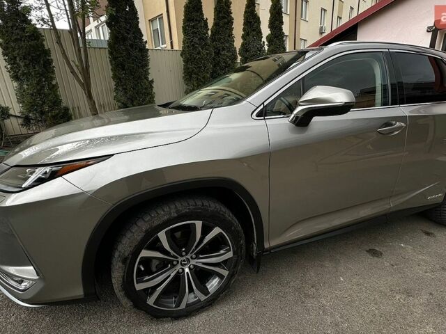 Сірий Лексус РХ, об'ємом двигуна 3.5 л та пробігом 71 тис. км за 55894 $, фото 1 на Automoto.ua