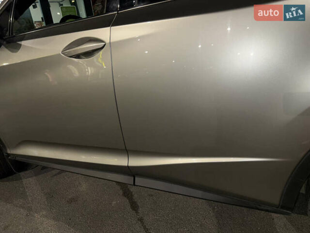 Серый Лексус РХ, объемом двигателя 3.3 л и пробегом 130 тыс. км за 32500 $, фото 11 на Automoto.ua