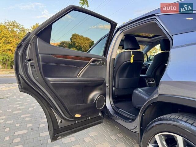 Серый Лексус РХ, объемом двигателя 3.46 л и пробегом 79 тыс. км за 35900 $, фото 67 на Automoto.ua