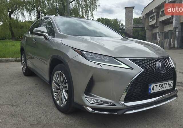 Лексус РХ 2020 в Ивано-Франковске на Automoto.ua Серый Лексус РХ, объемом двигателя 3.46 л и пробегом 35 тыс. км за 52500 $, фото 2 на Automoto.ua