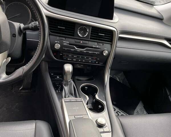 Серый Лексус РХ, объемом двигателя 3.46 л и пробегом 37 тыс. км за 45000 $, фото 4 на Automoto.ua