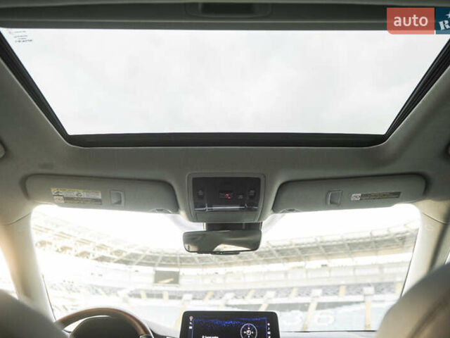 Серый Лексус РХ, объемом двигателя 3.46 л и пробегом 55 тыс. км за 39900 $, фото 58 на Automoto.ua