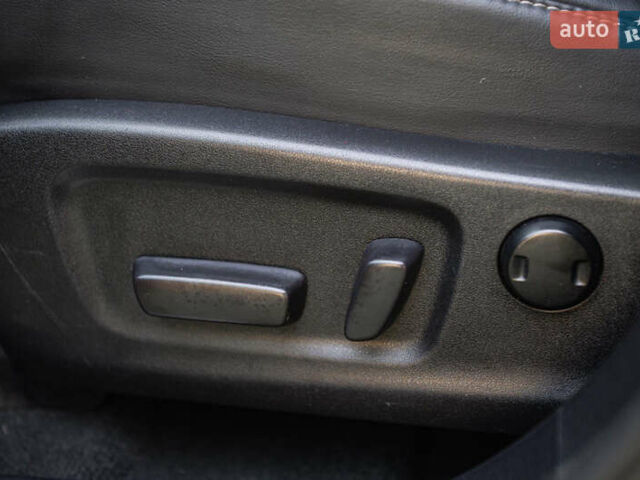 Сірий Лексус РХ, об'ємом двигуна 3.46 л та пробігом 55 тис. км за 34500 $, фото 36 на Automoto.ua