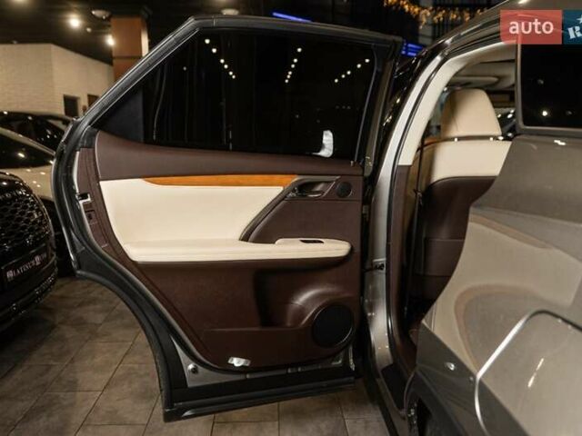 Серый Лексус РХ, объемом двигателя 3.46 л и пробегом 35 тыс. км за 38900 $, фото 33 на Automoto.ua