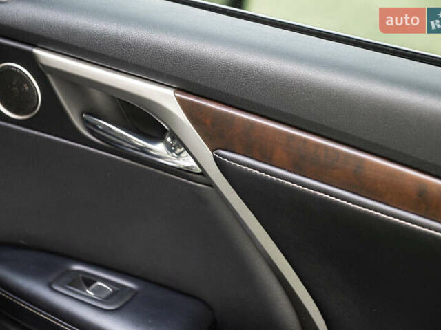 Серый Лексус РХ, объемом двигателя 3.46 л и пробегом 55 тыс. км за 39900 $, фото 29 на Automoto.ua