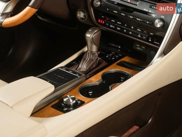 Сірий Лексус РХ, об'ємом двигуна 3.46 л та пробігом 35 тис. км за 39900 $, фото 32 на Automoto.ua