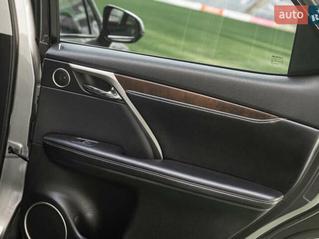 Серый Лексус РХ, объемом двигателя 3.46 л и пробегом 55 тыс. км за 39900 $, фото 28 на Automoto.ua