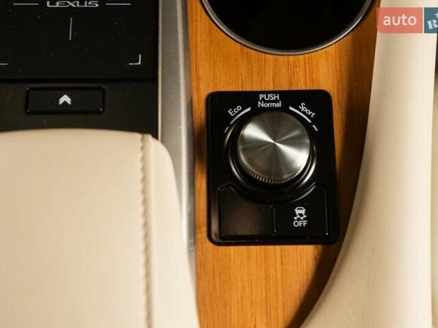 Сірий Лексус РХ, об'ємом двигуна 3.46 л та пробігом 35 тис. км за 39900 $, фото 65 на Automoto.ua