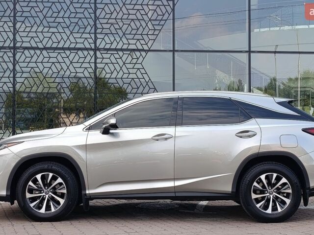 Сірий Лексус РХ, об'ємом двигуна 2 л та пробігом 102 тис. км за 39755 $, фото 2 на Automoto.ua