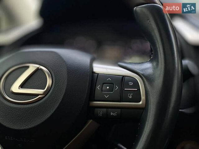 Серый Лексус РХ, объемом двигателя 3.46 л и пробегом 95 тыс. км за 38000 $, фото 16 на Automoto.ua