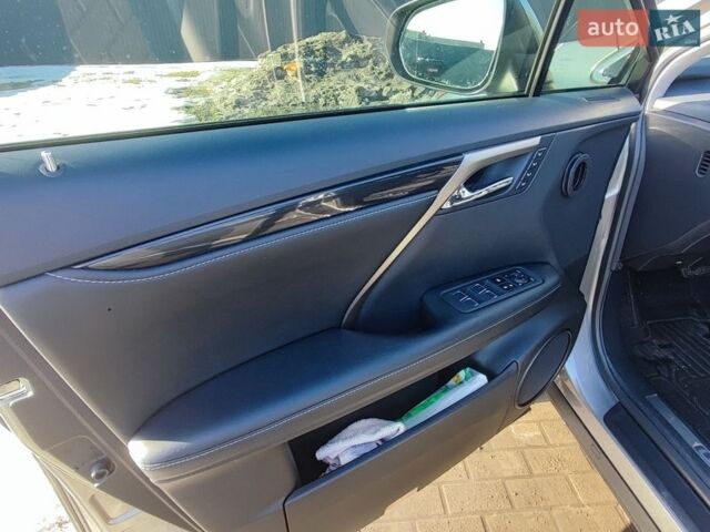 Серый Лексус РХ, объемом двигателя 2 л и пробегом 64 тыс. км за 44500 $, фото 8 на Automoto.ua