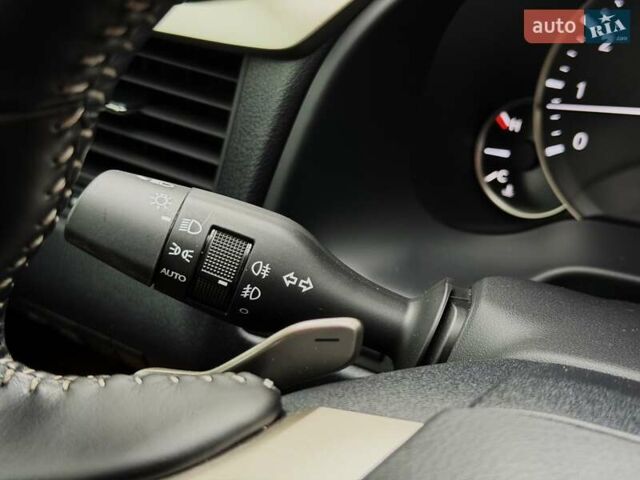 Серый Лексус РХ, объемом двигателя 3.46 л и пробегом 9 тыс. км за 52900 $, фото 47 на Automoto.ua