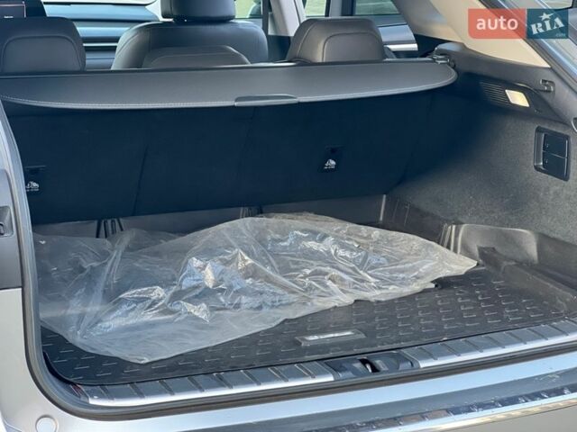 Серый Лексус РХ, объемом двигателя 2 л и пробегом 64 тыс. км за 44900 $, фото 70 на Automoto.ua