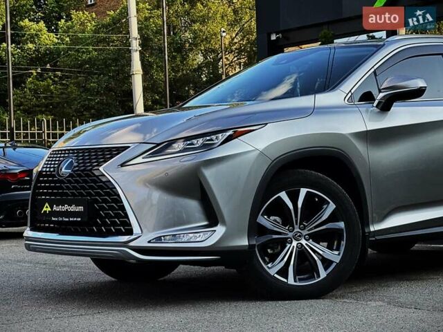 Лексус РХ 2021 в Киеве на Automoto.ua Серый Лексус РХ, объемом двигателя 3.46 л и пробегом 9 тыс. км за 53999 $, фото 11 на Automoto.ua