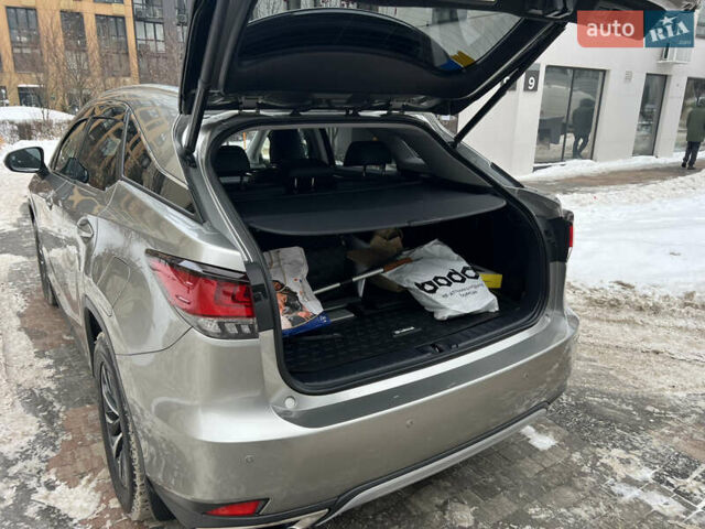 Сірий Лексус РХ, об'ємом двигуна 2 л та пробігом 107 тис. км за 43900 $, фото 17 на Automoto.ua