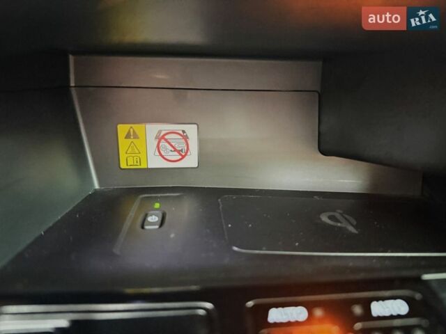 Серый Лексус РХ, объемом двигателя 3.46 л и пробегом 9 тыс. км за 52799 $, фото 42 на Automoto.ua