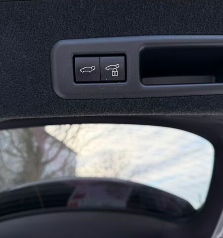 Серый Лексус РХ, объемом двигателя 2 л и пробегом 41 тыс. км за 48000 $, фото 4 на Automoto.ua