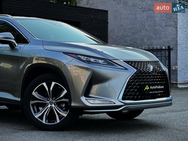 Лексус РХ 2021 в Киеве на Automoto.ua Серый Лексус РХ, объемом двигателя 3.46 л и пробегом 9 тыс. км за 53999 $, фото 13 на Automoto.ua