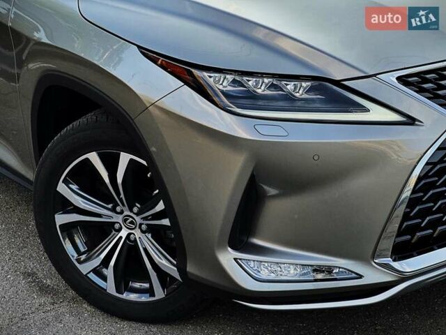 Лексус РХ 2021 в Киеве на Automoto.ua Серый Лексус РХ, объемом двигателя 3.46 л и пробегом 9 тыс. км за 53999 $, фото 14 на Automoto.ua