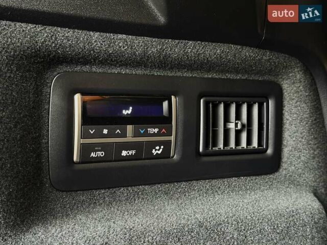 Серый Лексус РХ, объемом двигателя 3.46 л и пробегом 9 тыс. км за 52900 $, фото 27 на Automoto.ua