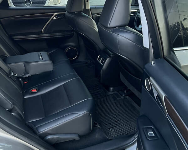 Сірий Лексус РХ, об'ємом двигуна 3.5 л та пробігом 65 тис. км за 49999 $, фото 9 на Automoto.ua